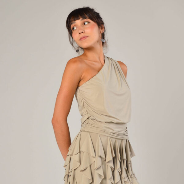 Vestido Babados