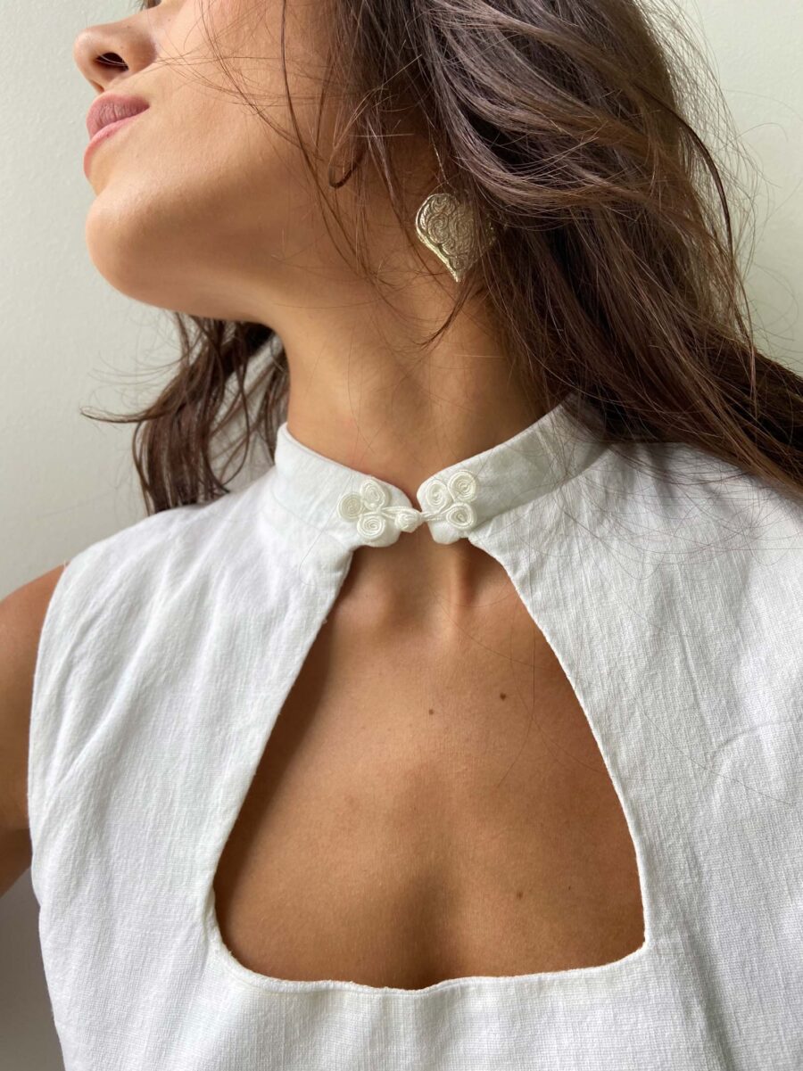Blusa Decote Triangular - Image 3