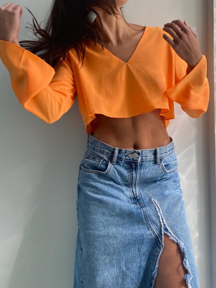 Cropped Manga Longa Laranja - Image 5