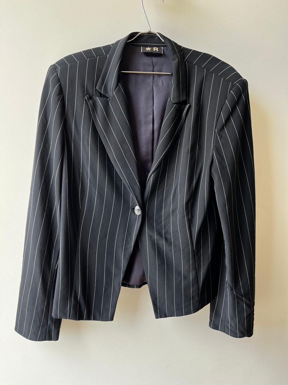 Conjunto Blazer e Calça Risca de Giz - Imagem 8