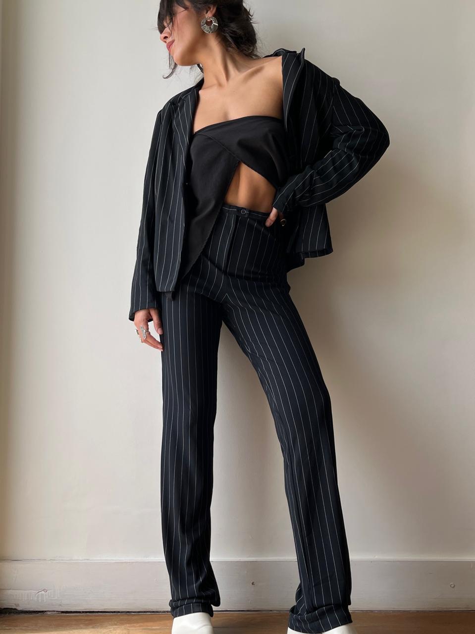Conjunto Blazer e Calça Risca de Giz - Imagem 6